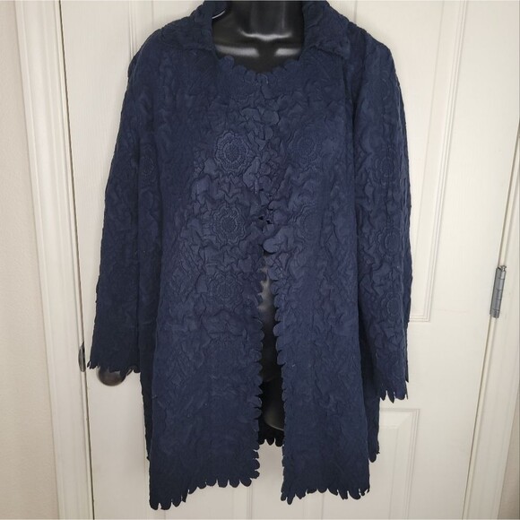 Chico's Travelers Collection Crushed navy blue Jacket 0 (small) - Picture 3 of 10